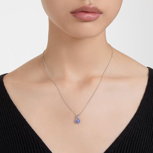 5651790